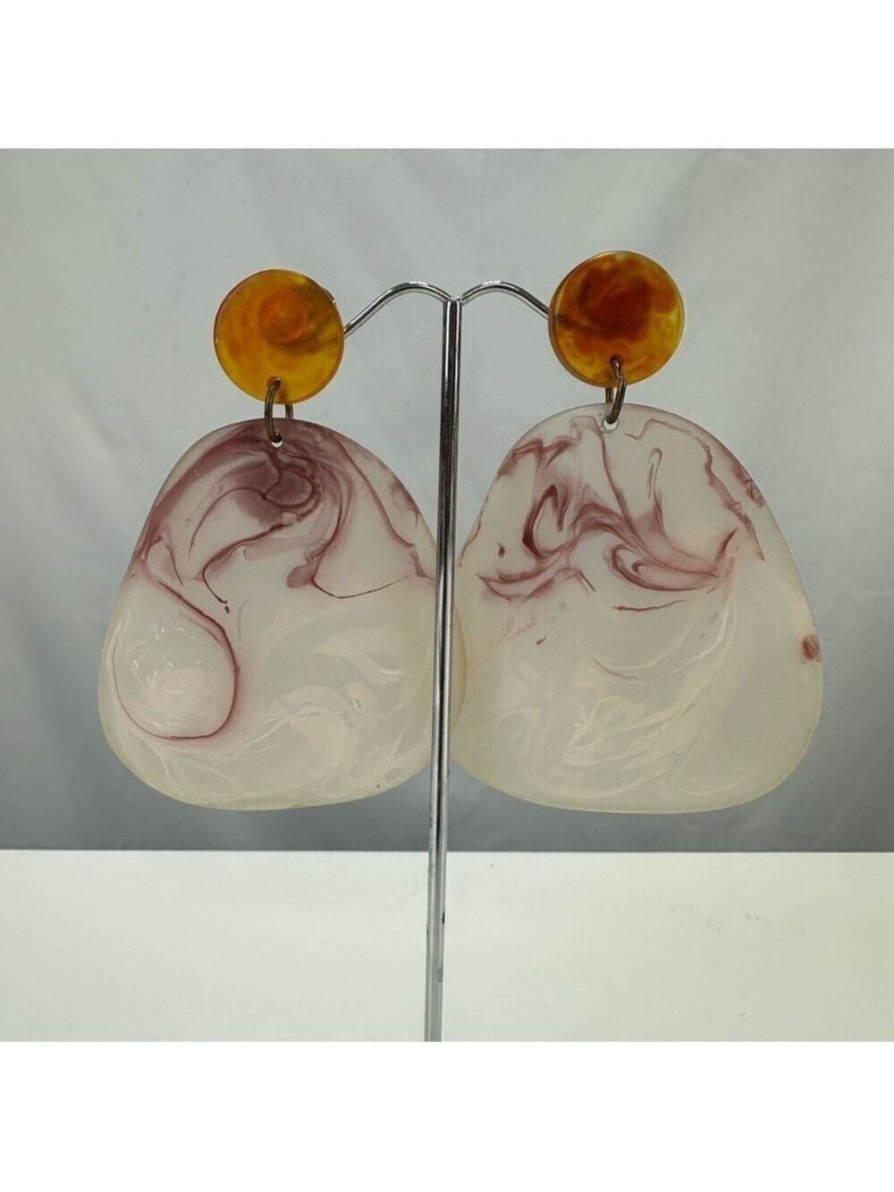 Lucite statement dangle earrings lightweight Lagenlook Artizan Amber swirl